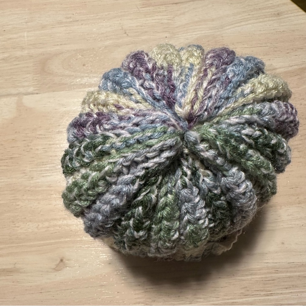 New Handmade Crochet Rib Beanie Fold over Hat Green Yellow Blue Purple Speckled - Picture 6 of 10